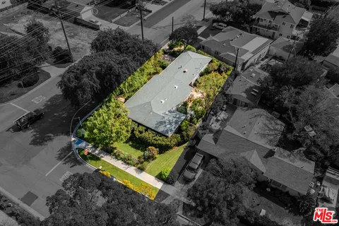 $1,099,000 | 741 North Clybourn Avenue, Burbank, CA 91505