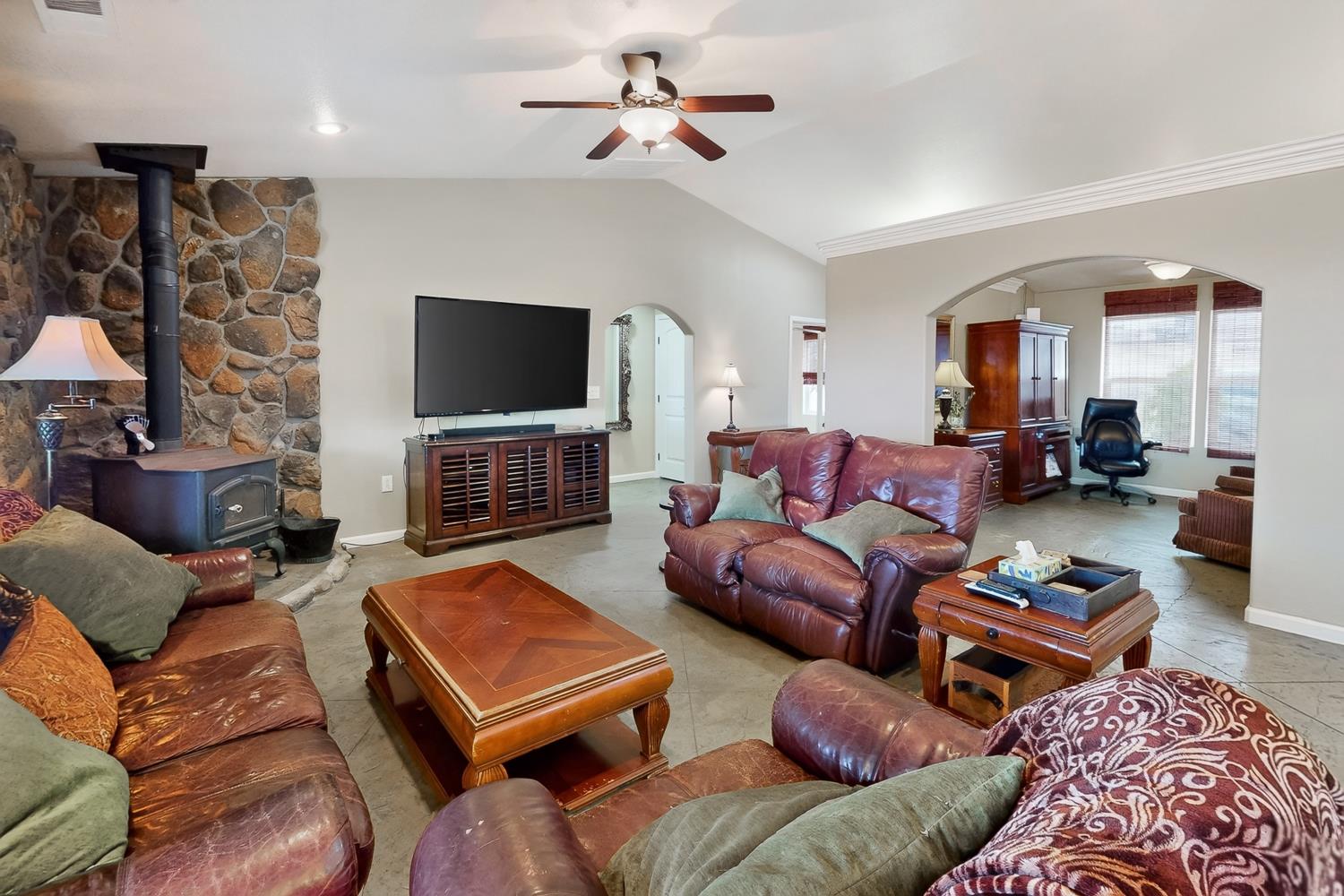 7458 Yore Way Rackerby, CA 95972 - Photo 7 of 51 Gallery Image 7