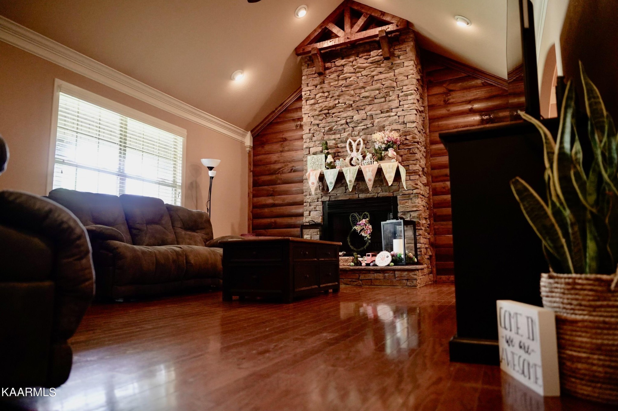 6059 Whisper Ridge Lane Corryton, TN 37721 - Photo 3 of 15