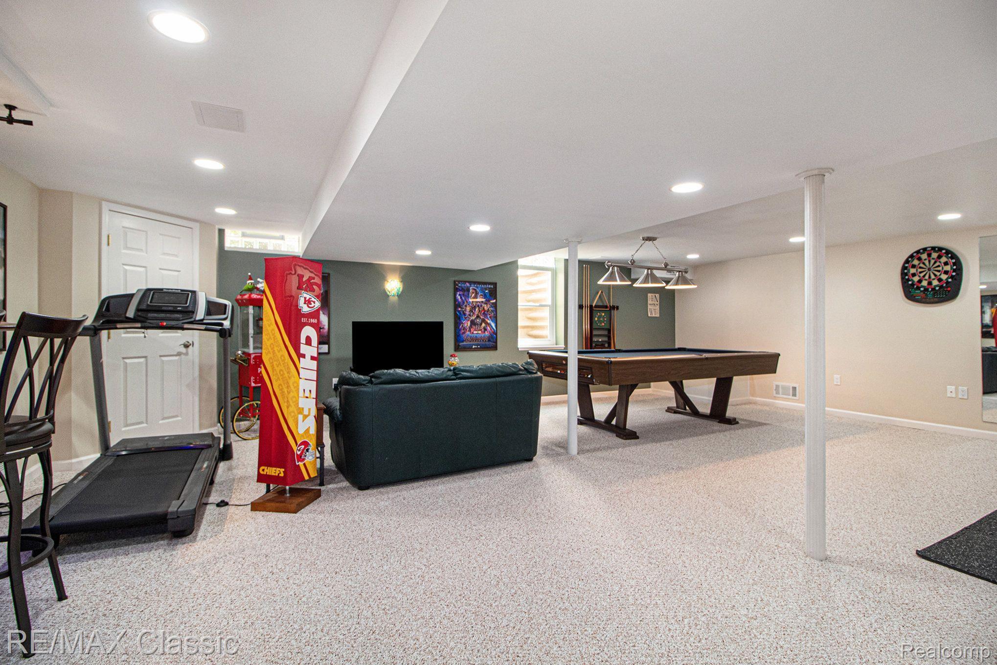 5867 Hathaway Road Canton, MI 48187 - Photo 41 of 55 Finished Basement
