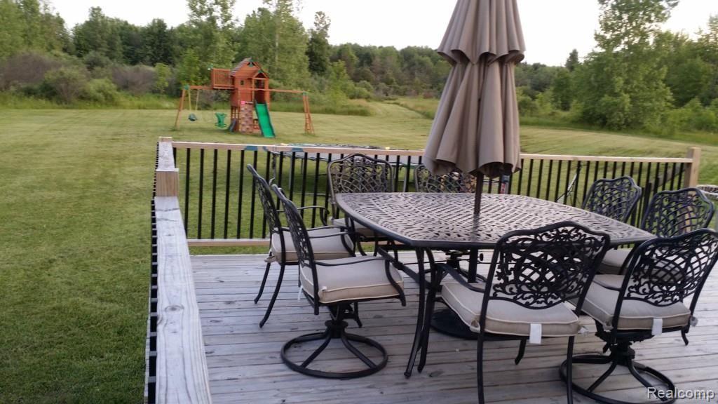 9505 Brandon Road Avoca, MI 48006 - Photo 17 of 45 20150624_204427.jpg