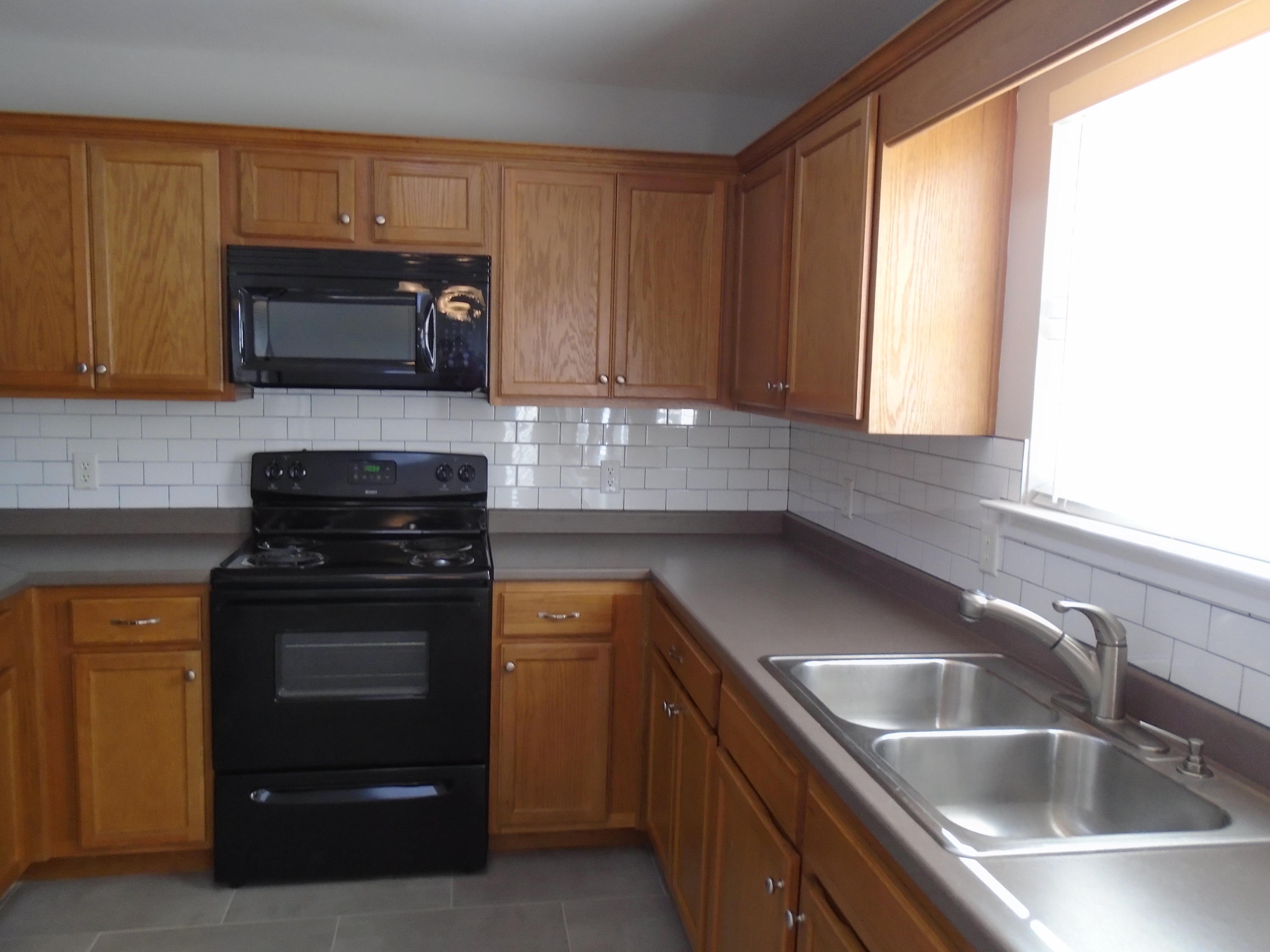1016 Ryan Ridge Road, Unit 19 Soddy Daisy, TN 37379 - Photo 11 of 36 DSC01931