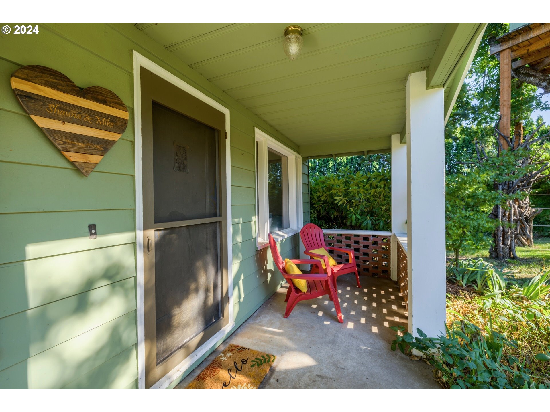 2325 Reed Road Hood River, OR 97031 - Photo 6 of 47 Gallery Image 6