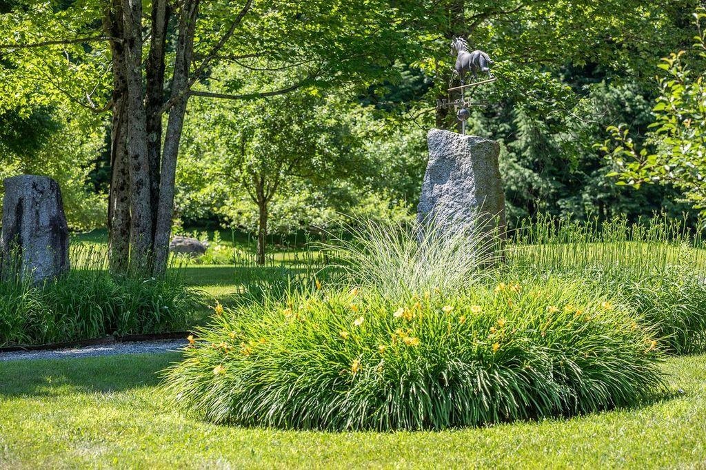 134 Chester Arthur Road Hartford, VT 05059 - Photo 29 of 32