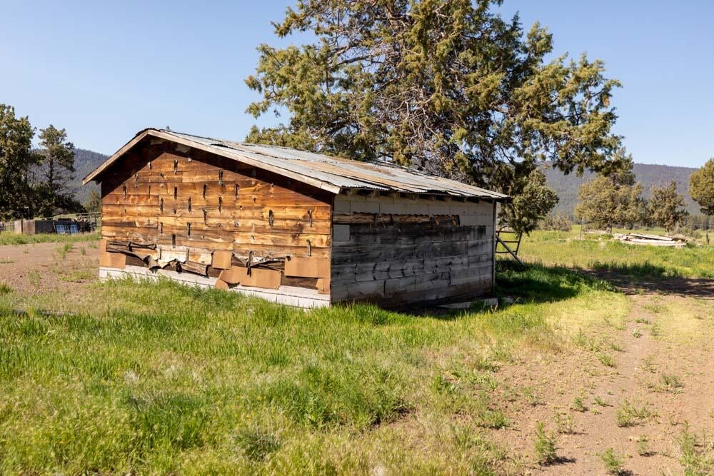 8080 East Langell Valley Road Bonanza, OR 97623 - Photo 13 of 41 0013