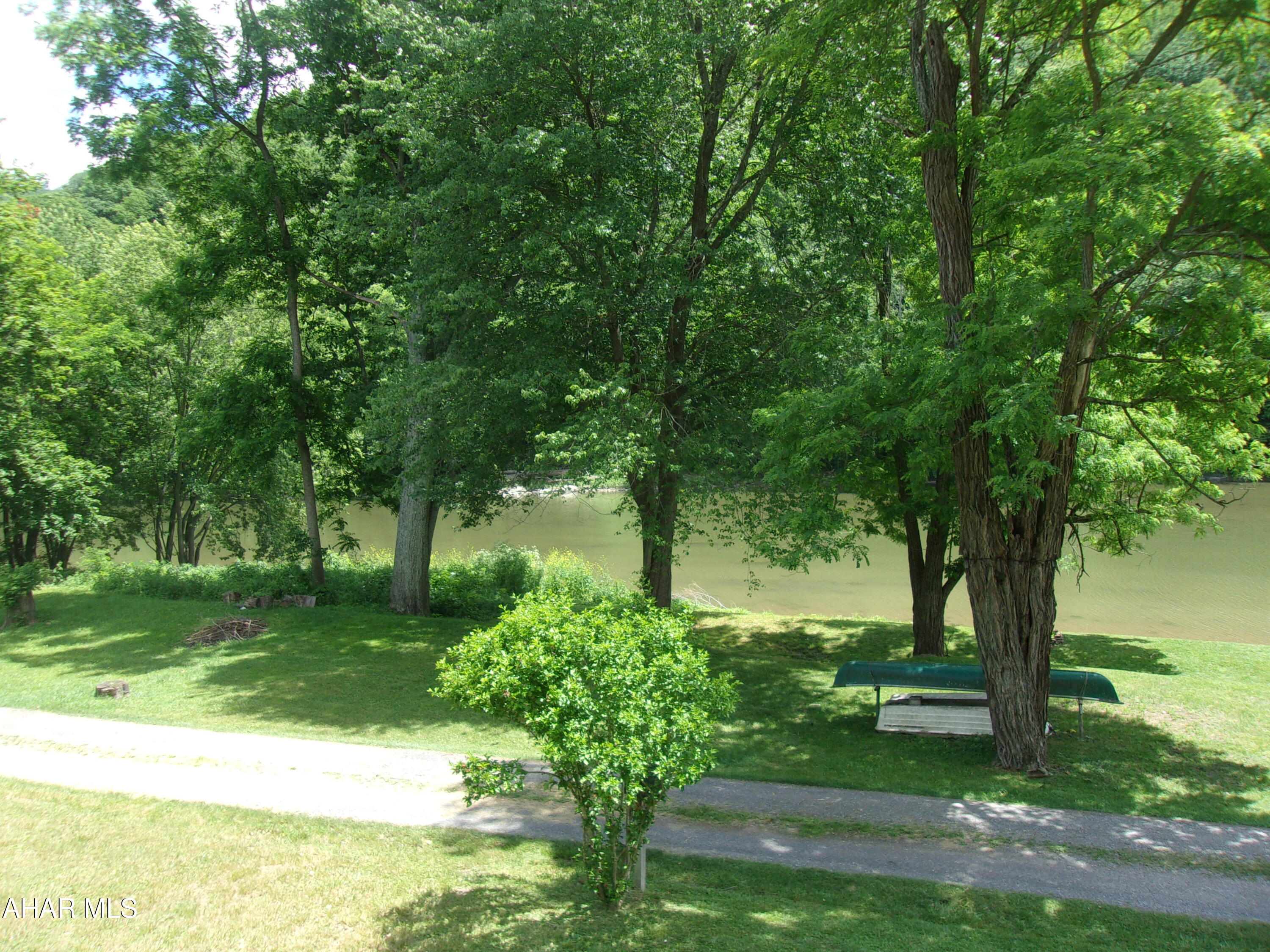 310 Locust Beach Road Everett, PA 15537 - Photo 28 of 35