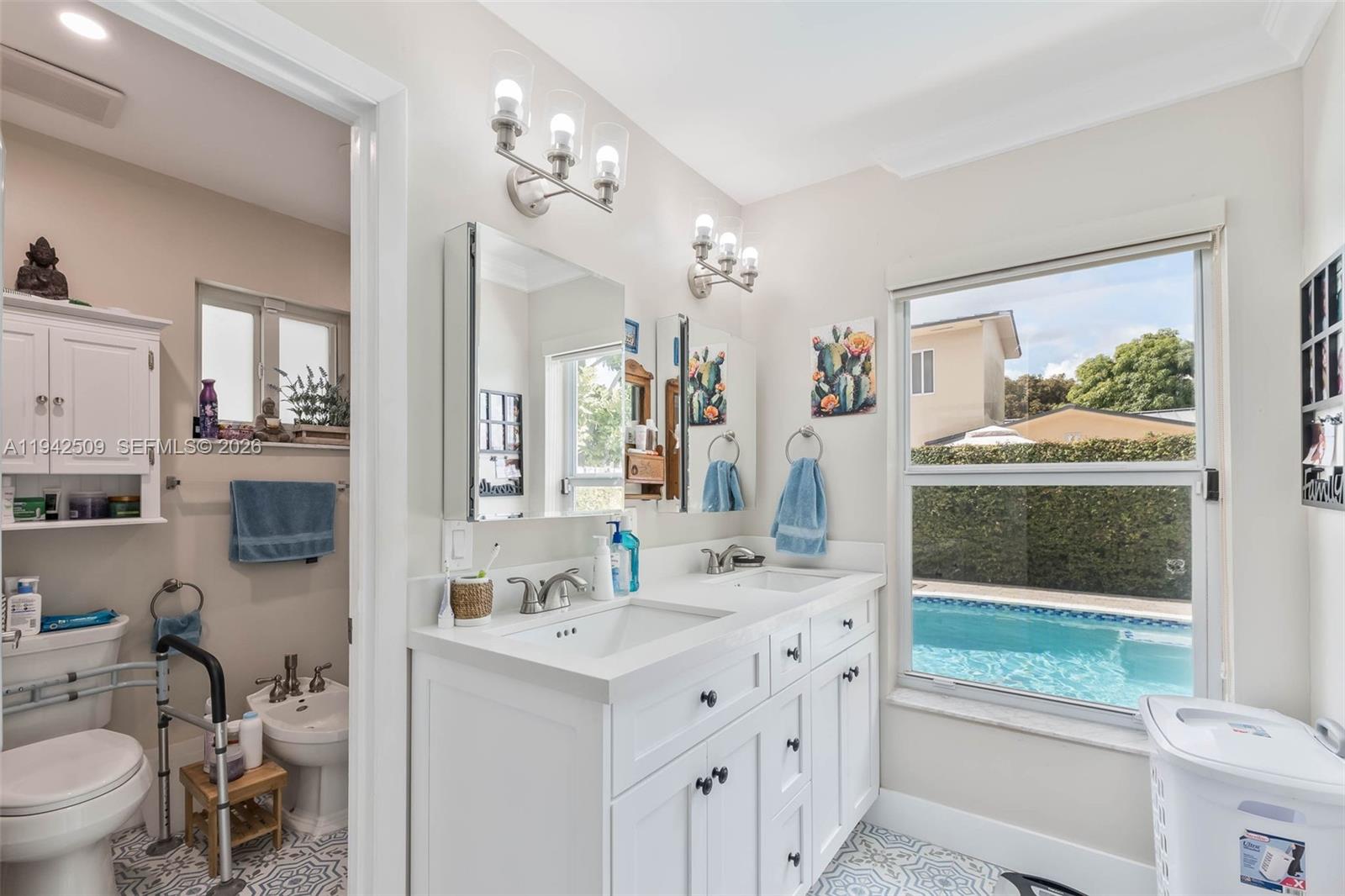 1804 Southwest 104th Court Miami, FL 33165 - Photo 20 of 33