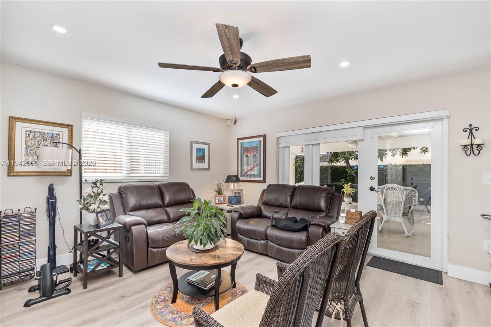 1804 Southwest 104th Court Miami, FL 33165 - Photo 10 of 33