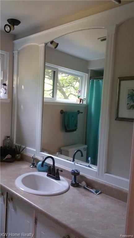 29825 Sugar Spring Road Farmington, MI 48334 - Photo 25 of 31