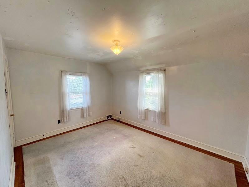310 Edgemore Road Secane, PA 19018 - Photo 14 of 19 an empty room with windows