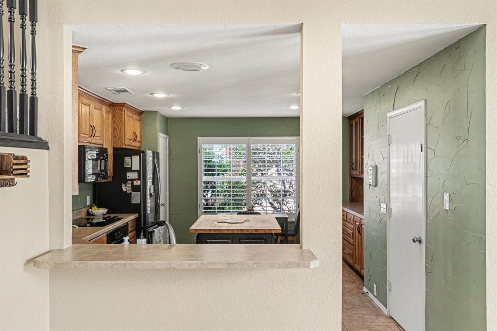 337 Touchdown Drive Irving, TX 75063 - Photo 13 of 38