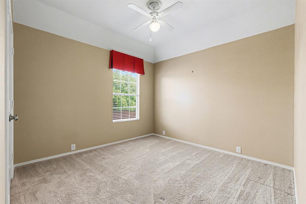 337 Touchdown Drive Irving, TX 75063 - Photo 30 of 38