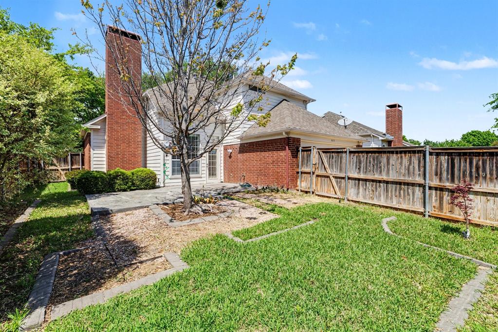 337 Touchdown Drive Irving, TX 75063 - Photo 32 of 38