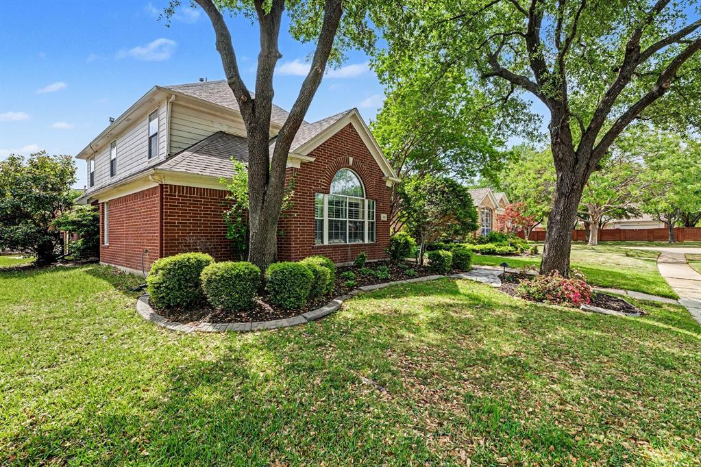 337 Touchdown Drive Irving, TX 75063 - Photo 5 of 38