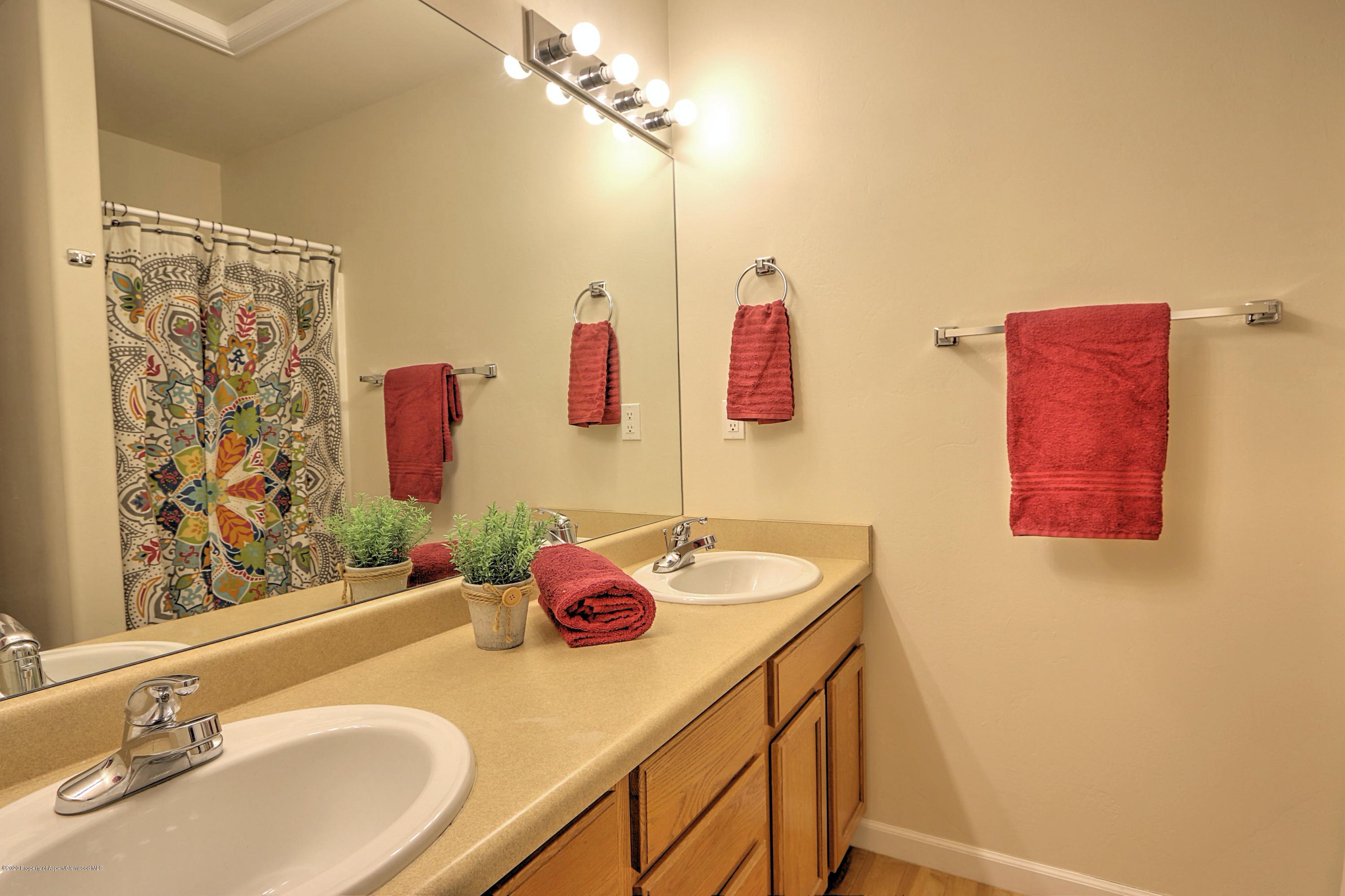 348 Castle Ridge Drive New Castle, CO 81647 - Photo 15 of 22 Master Bathroom