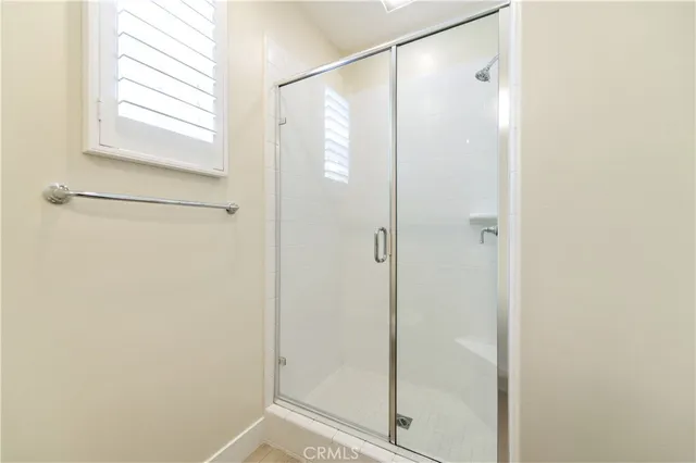 $5,800 | 85 Birmingham, Irvine, CA 92620