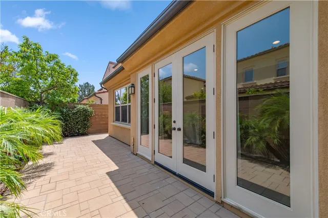 $5,800 | 85 Birmingham, Irvine, CA 92620