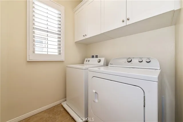 $5,800 | 85 Birmingham, Irvine, CA 92620