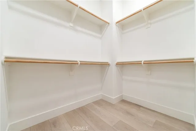 $5,800 | 85 Birmingham, Irvine, CA 92620