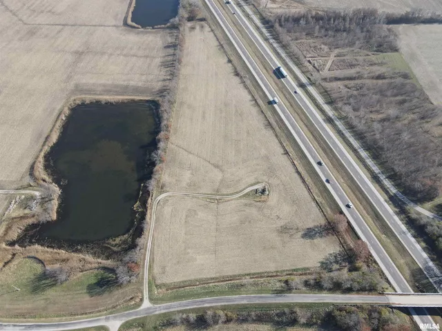 $1 | 1741 East 1850 Avenue, Brownstown, IL 62418