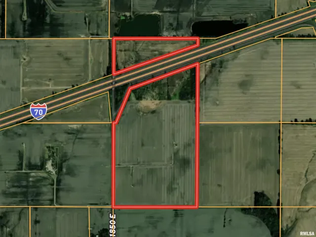 $1 | 1741 East 1850 Avenue, Brownstown, IL 62418