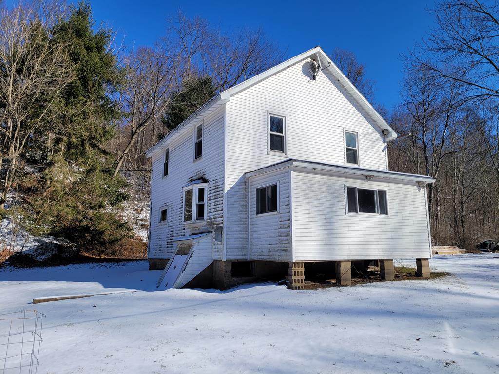 2511 Bela Road Parker, PA 16049 - Photo 1 of 2