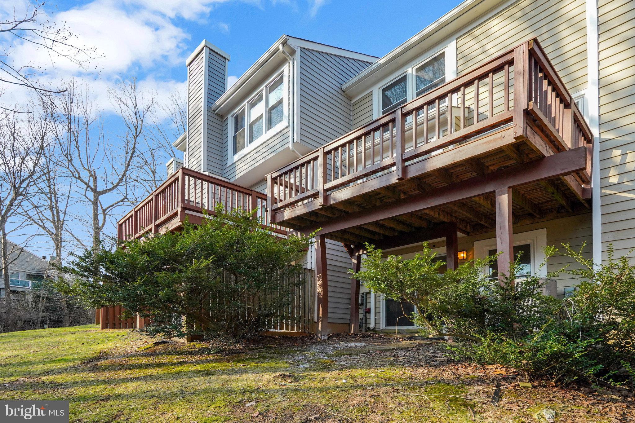 1423 Newport Spring Court Reston, VA 20194 - Photo 38 of 45 Gallery Image 38
