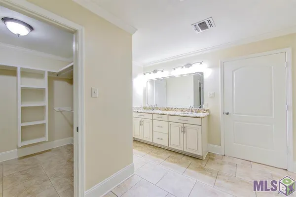 $2,300 | 106 Bayou Blue Bypass Road, Gray, LA 70359