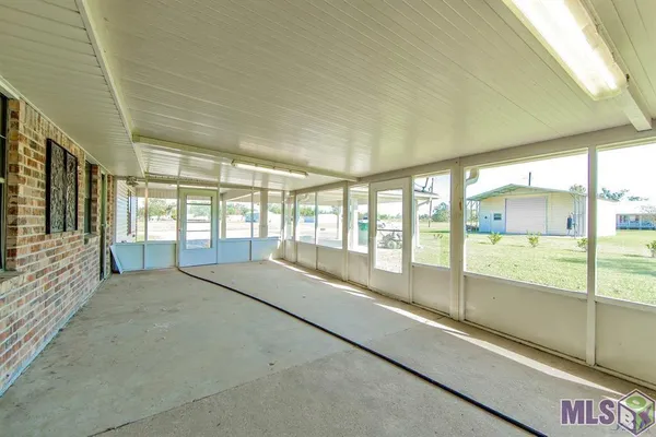 $2,300 | 106 Bayou Blue Bypass Road, Gray, LA 70359