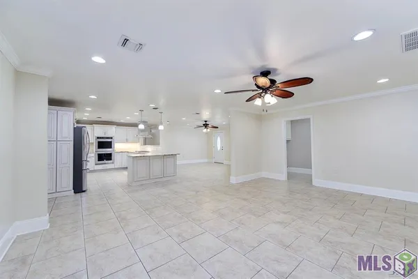 $2,300 | 106 Bayou Blue Bypass Road, Gray, LA 70359