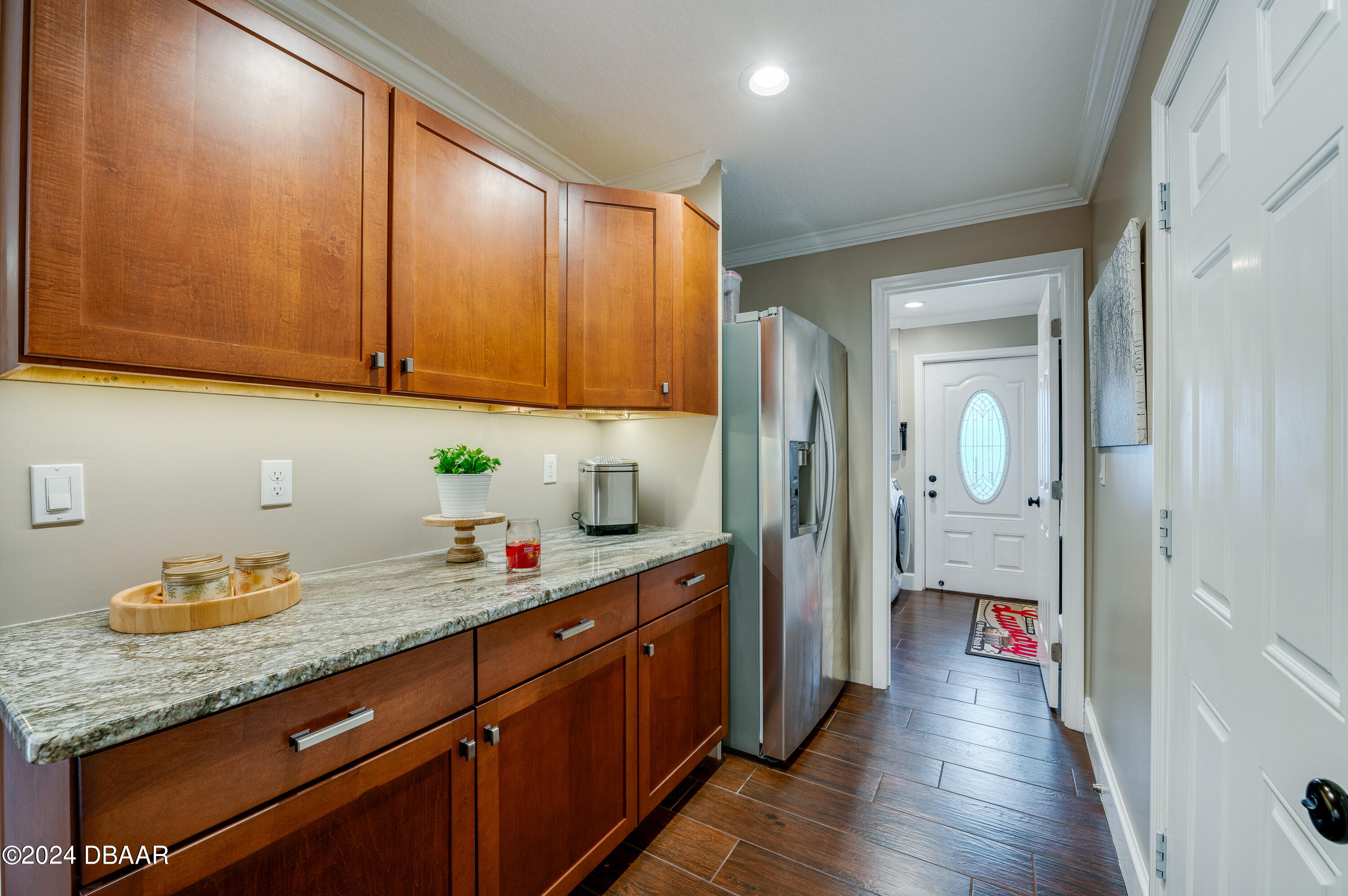 84 Jennifer Circle Ponce Inlet, FL 32127 - Photo 5 of 44 Pantry-Laundry