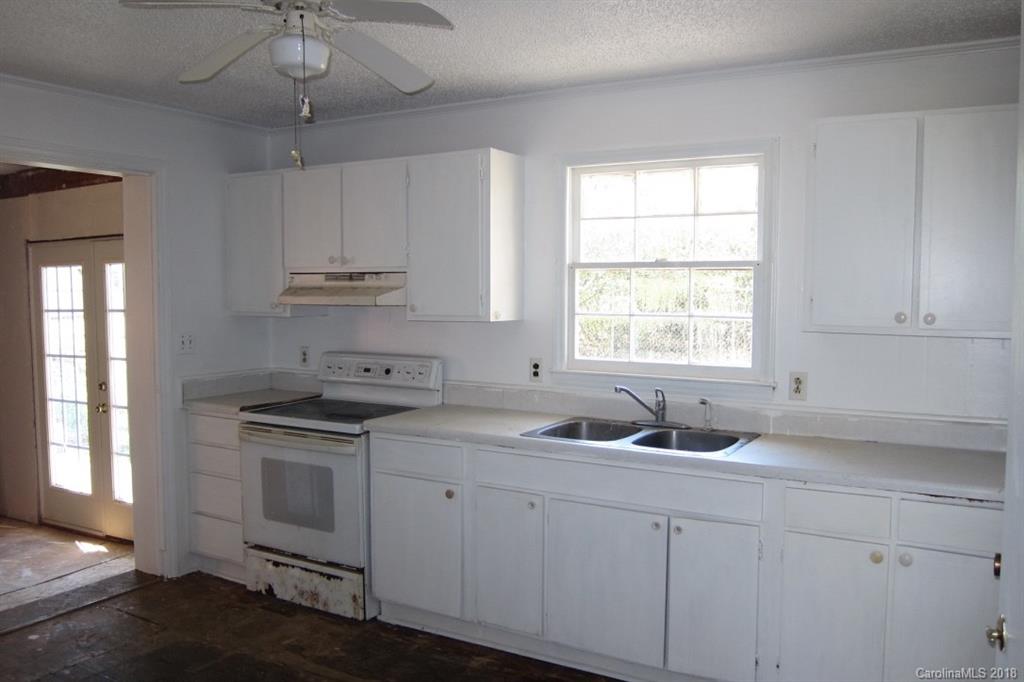 3211 Valley Dale Road, Unit 4 Monroe, NC 28110 - Photo 4 of 14 Gallery Image 4