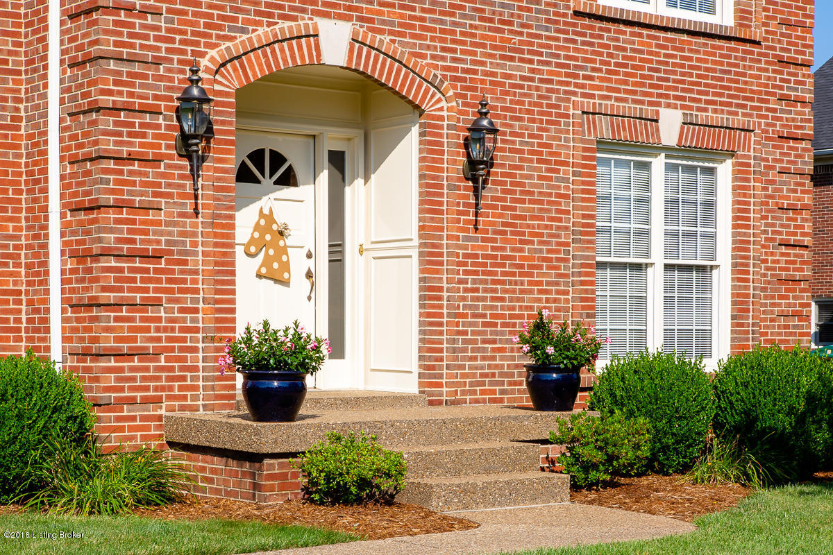 1416 Twin Ridge Road Louisville, KY 40242 - Photo 2 of 42 inviting brickwork scallops and front porch onlays