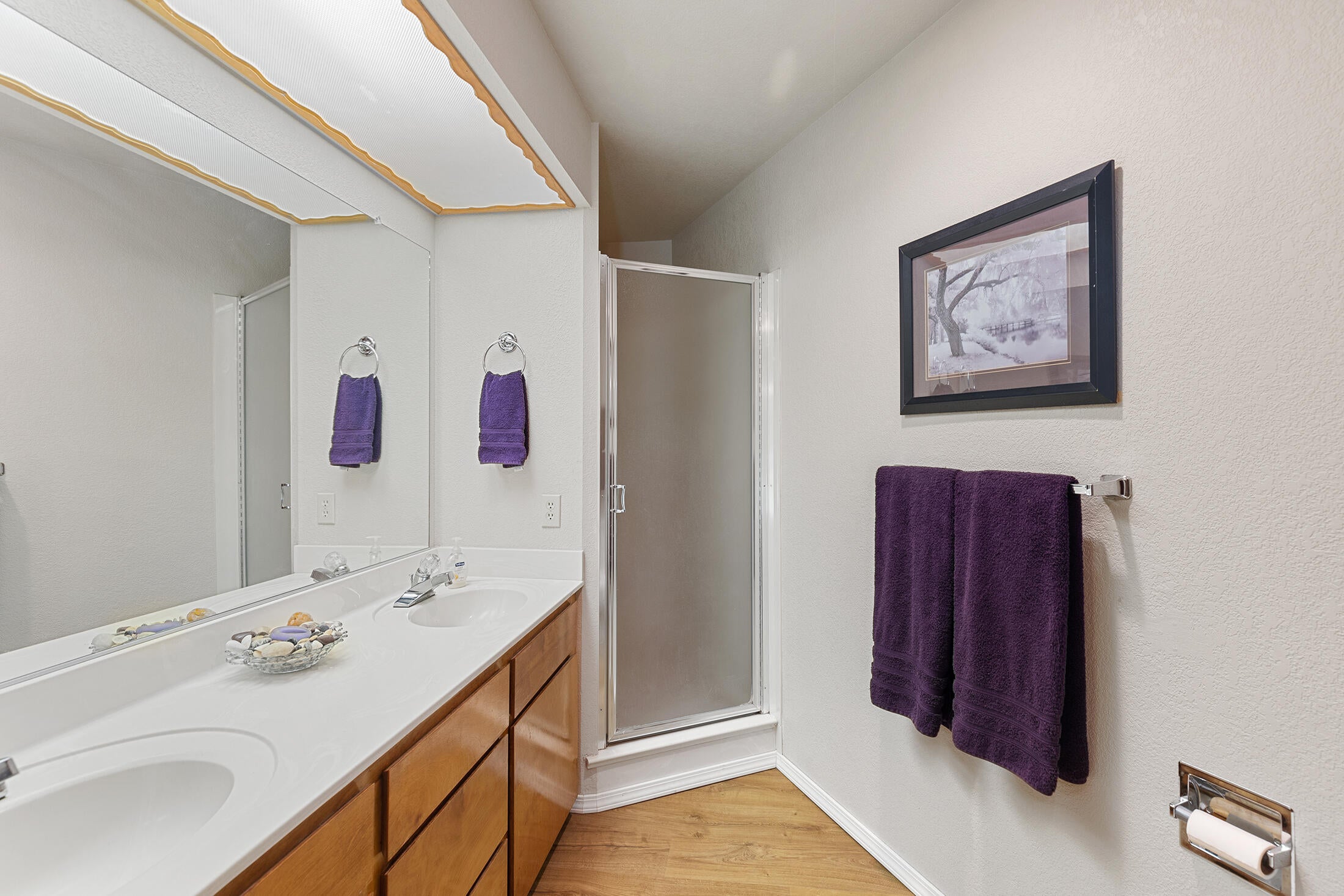 4161 Takilma Road Cave Junction, OR 97523 - Photo 25 of 74 Hall Bathroom