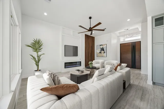 $468,000 | 949 Road 66111 Dayton Tx 77535, Dayton, TX 77535