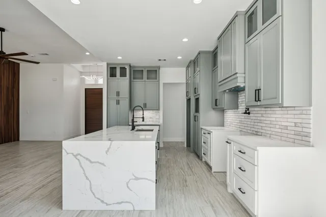 $468,000 | 949 Road 66111 Dayton Tx 77535, Dayton, TX 77535