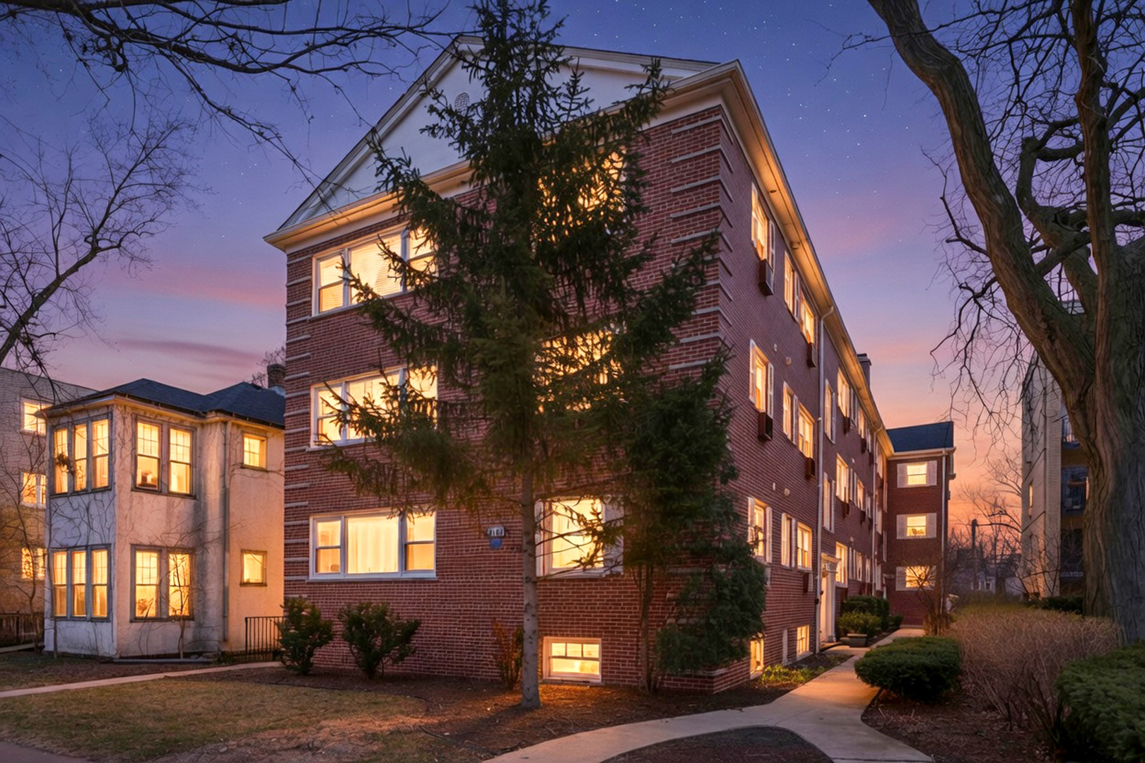 2147 Ridge Avenue, Unit 2D Evanston, IL 60201 - Photo 22 of 22 a view of a building