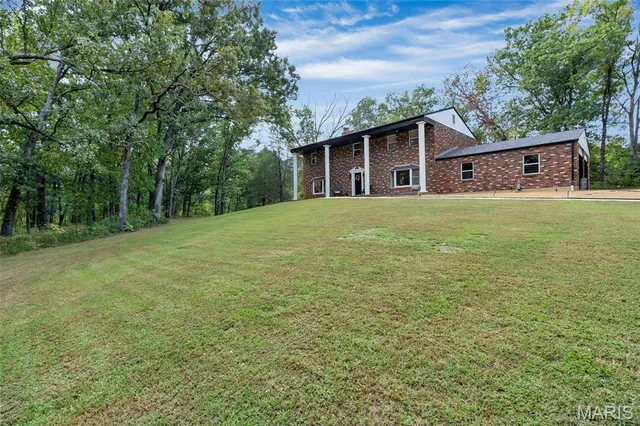$595,000 | 8995 Bammann Place, Dittmer, MO 63023