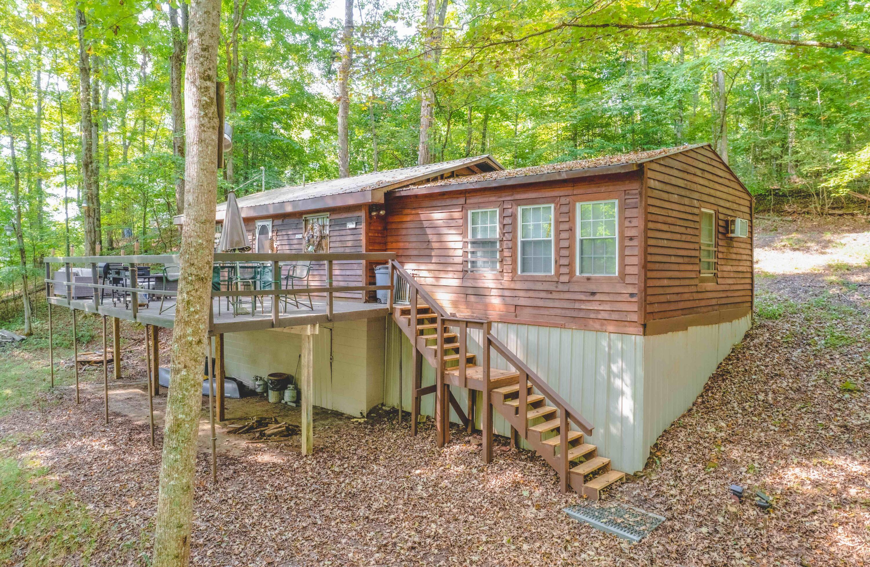 1552 Clark Bottom Road London, KY 40744 - Photo 1 of 26 020