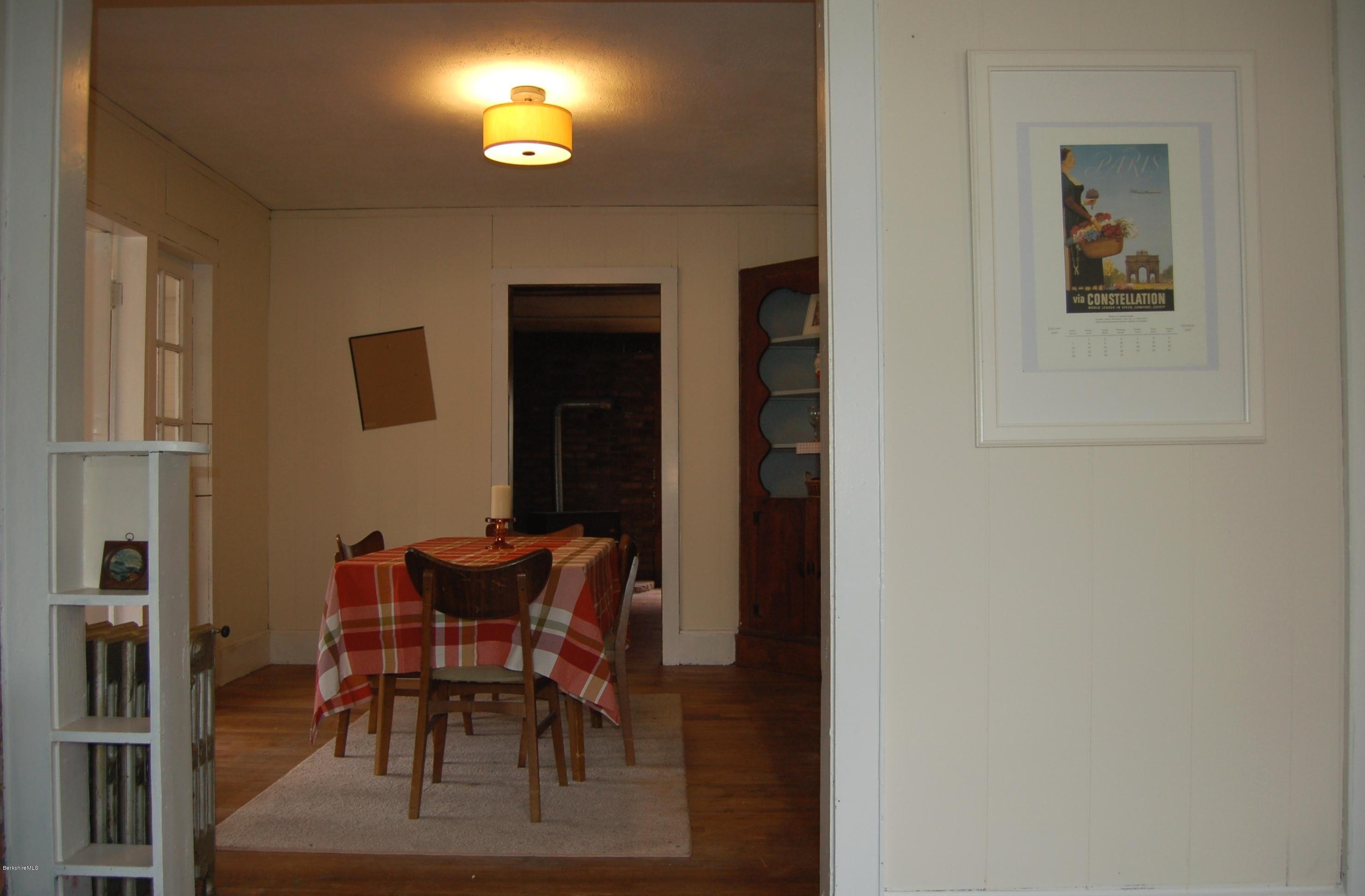 255 State Road Great Barrington, MA 01230 - Photo 3 of 16 008