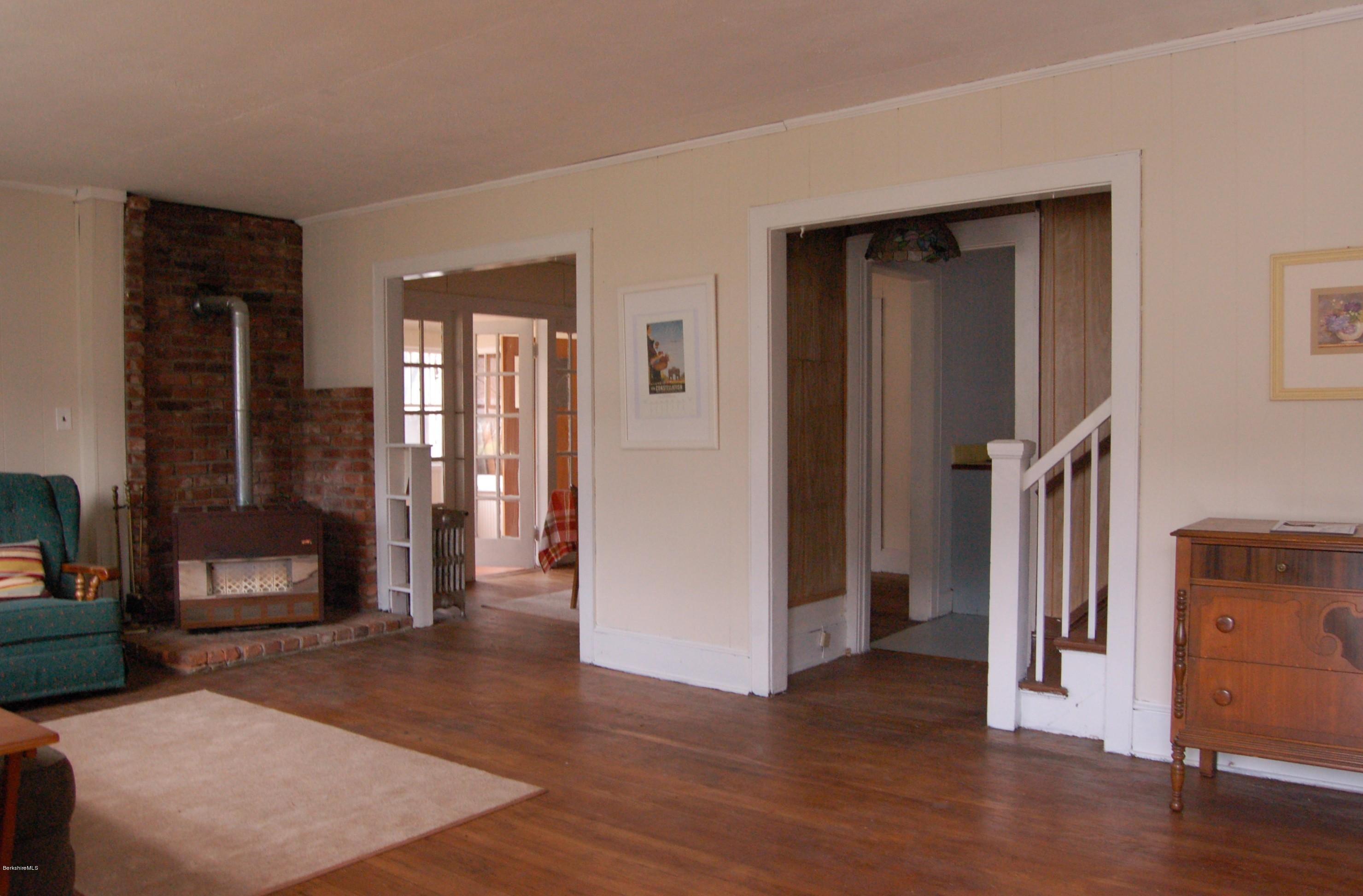 255 State Road Great Barrington, MA 01230 - Photo 7 of 16 005