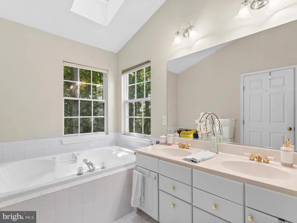 2810 Gold Mine Road Brookeville, MD 20833 - Photo 33 of 52 Gallery Image 33