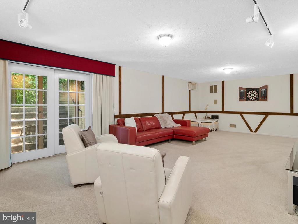 2810 Gold Mine Road Brookeville, MD 20833 - Photo 44 of 52 Gallery Image 44