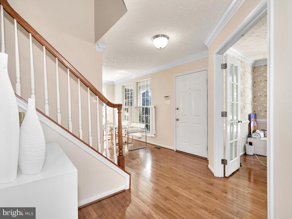 2810 Gold Mine Road Brookeville, MD 20833 - Photo 10 of 52 Gallery Image 10