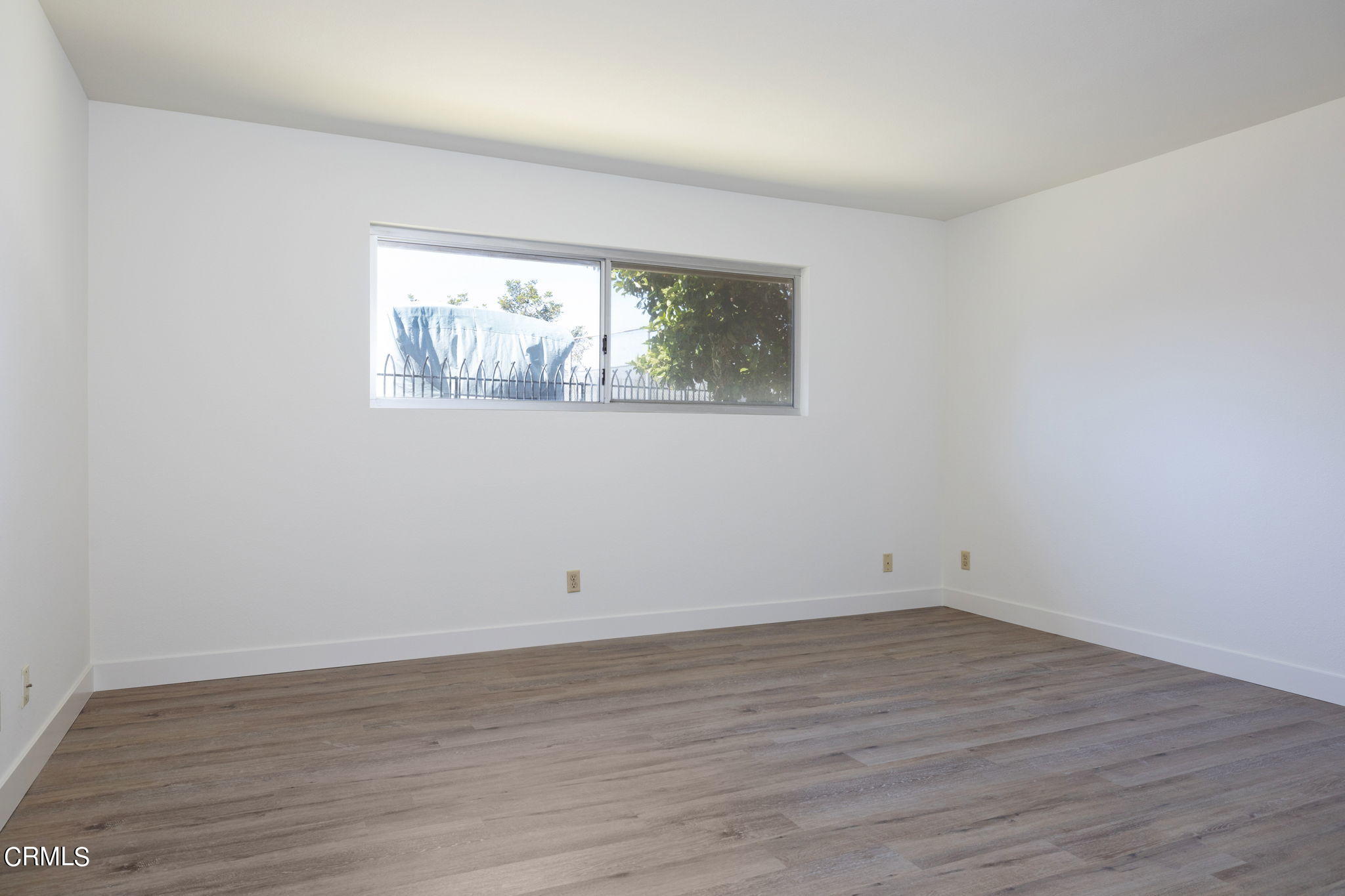 3565 Isle Way Oxnard, CA 93035 - Photo 14 of 29 14-web-or-mls-3565 Isle Way-6