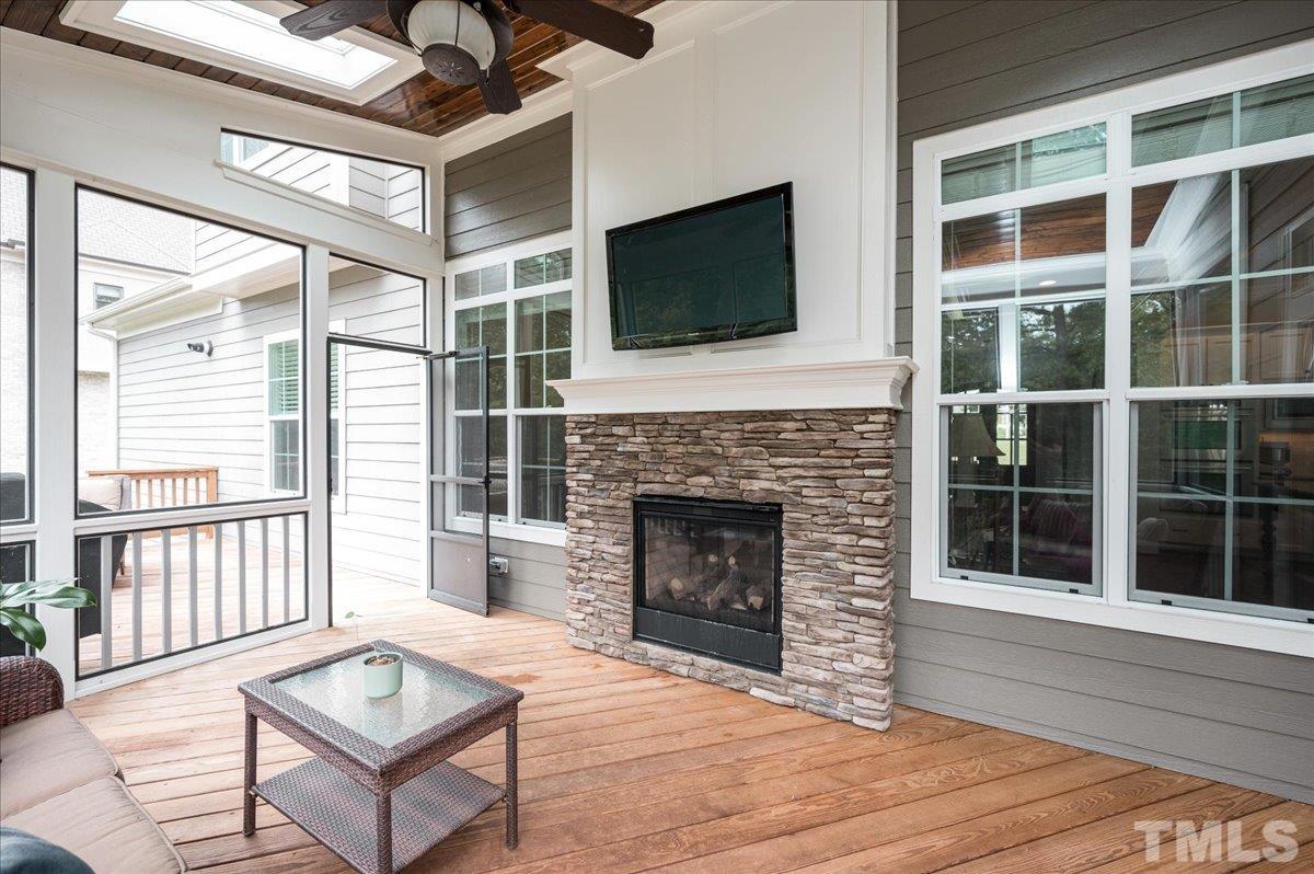 5201 Pomfret Point Raleigh, NC 27612 - Photo 33 of 39 Gallery Image 33