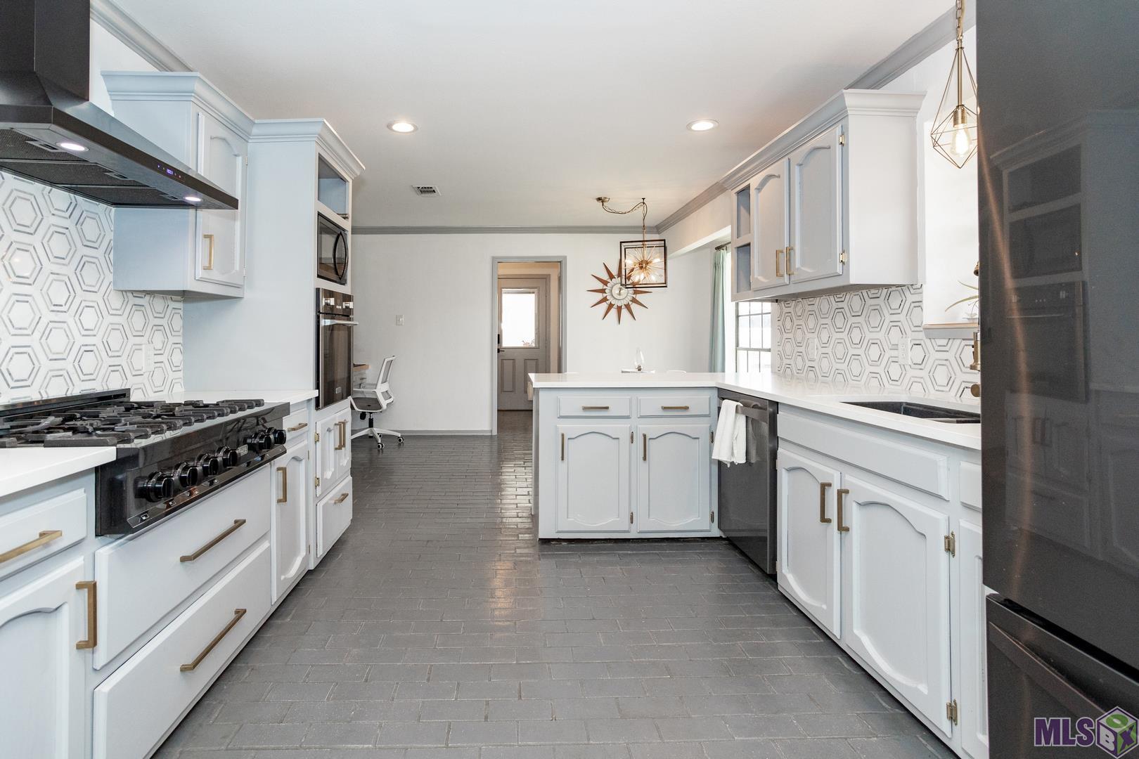 7817 Lew Hoad Avenue Baton Rouge, LA 70810 - Photo 10 of 23 Gallery Image 10