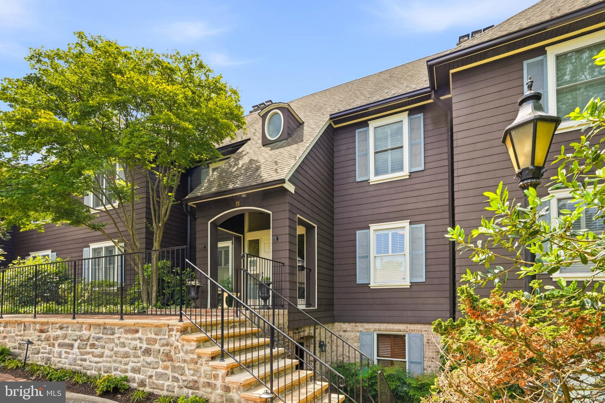 Luxury Living on Devon Hill