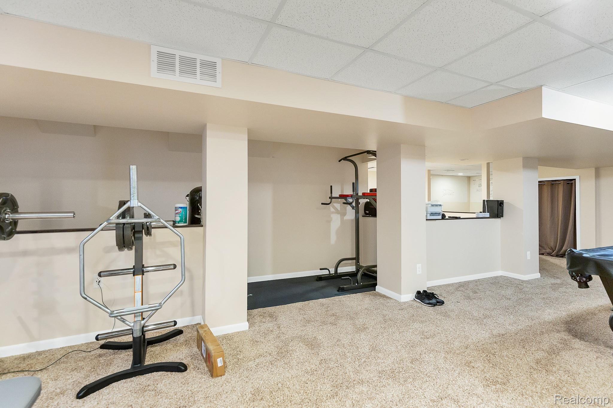 653 Wyngate Drive Rochester, MI 48307 - Photo 40 of 48 47.jpg