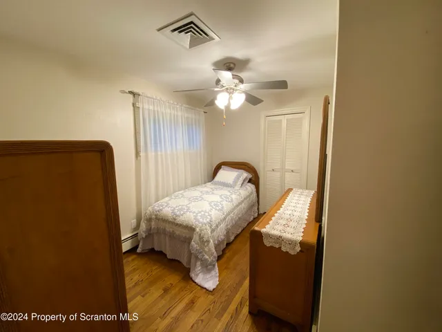 $1,550 | 1833 South Webster Avenue, Unit REAR, Scranton, PA 18505